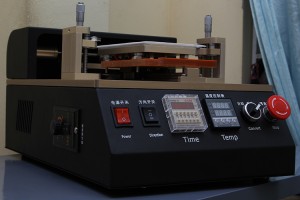 Máy tách kính tự động để thay kính.